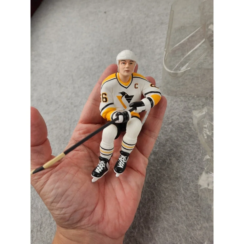 Vtg Mario Lemieux Pittsburgh Penguins Hockey Card Hallmark Christmas Ornament